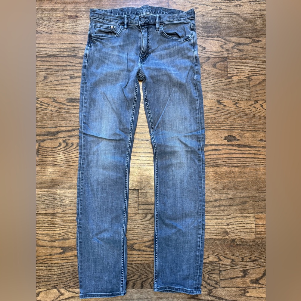 Banana Republic Traveler Classic Blue Men's Slim Jeans, 31 x 32